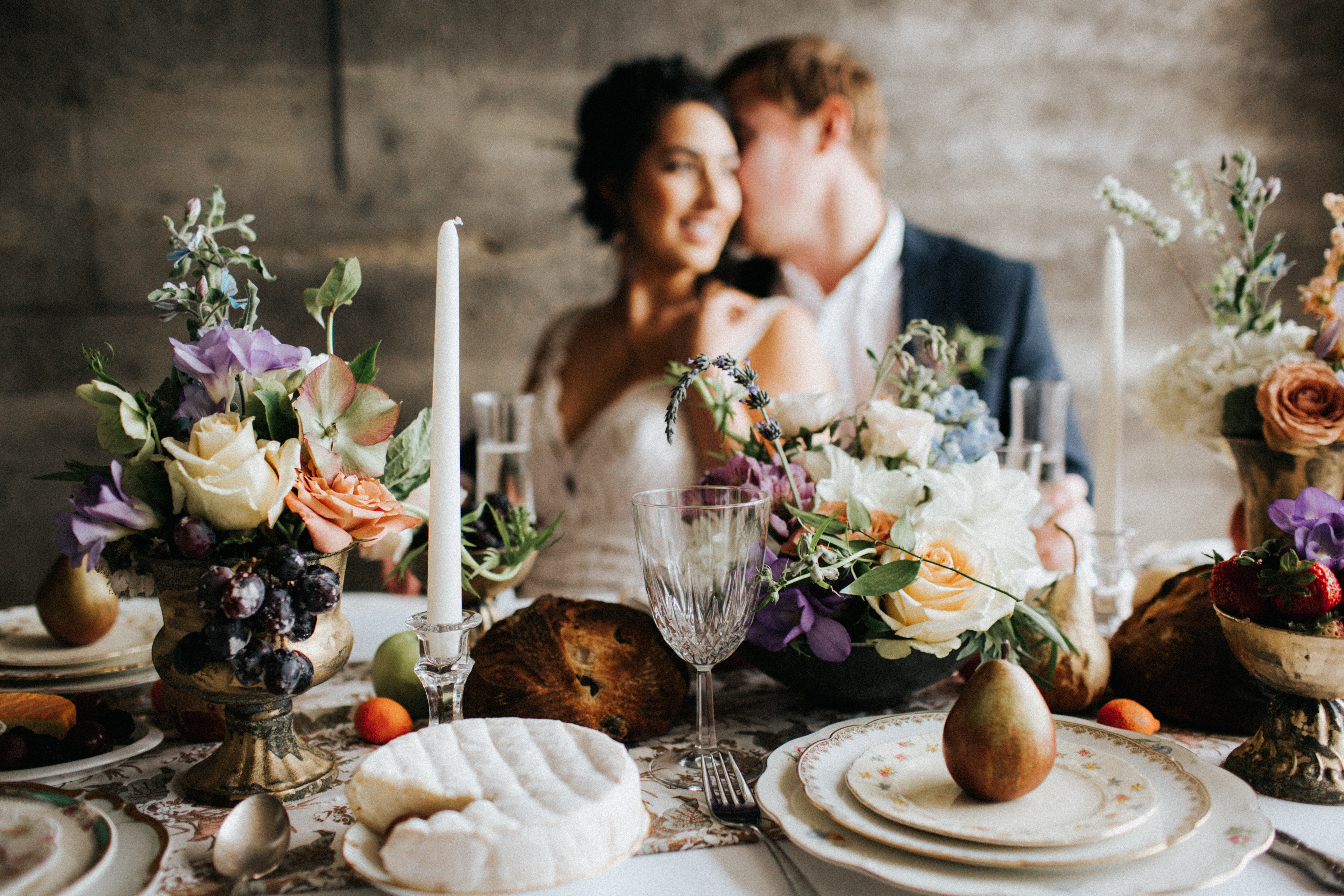 peach and lavender wedding reception flowers
